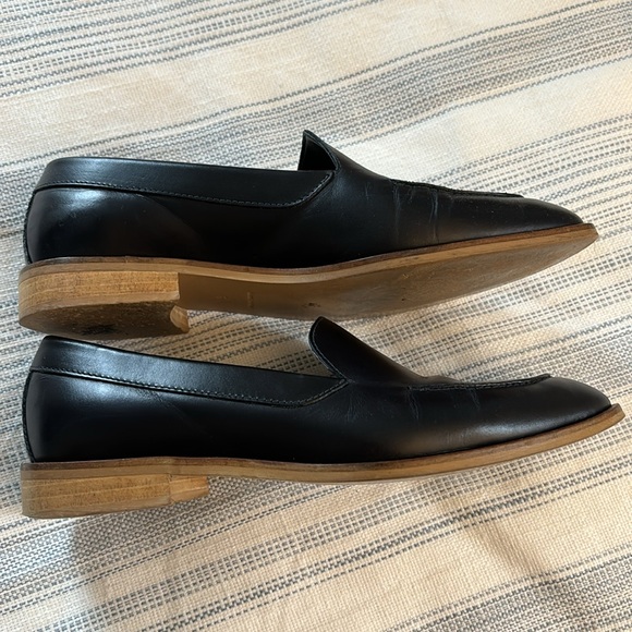 Everlane - The Modern Loafer - navy 6 1/2 - Picture 3 of 8